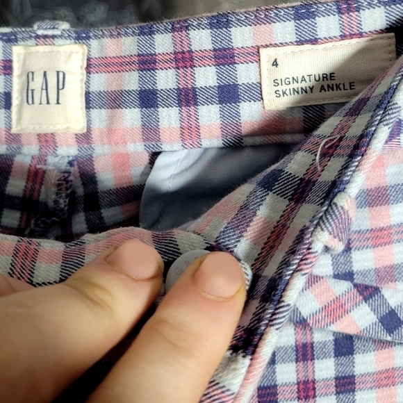 5 PAIRS of Ann taylor/ GAP size 4 summer pants bundle - Picture 13 of 13